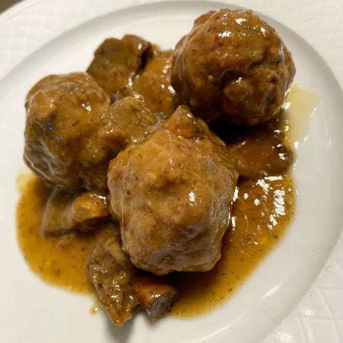 Albóndigas con salsa